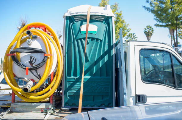 Best Portable restroom trailer rental  in Trenton, OH